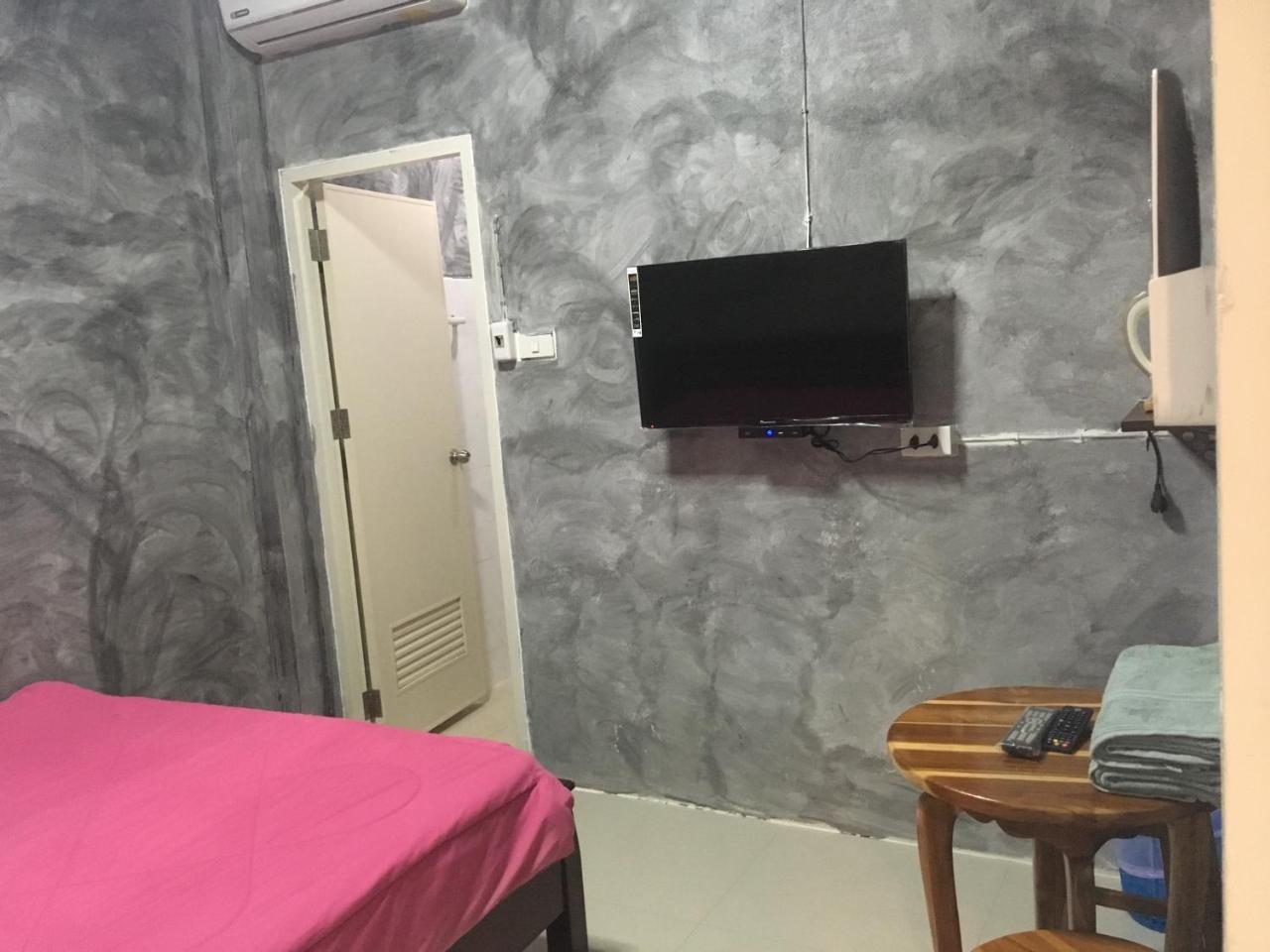 You In House Urt Surathani Airport Surat Thani Zewnętrze zdjęcie