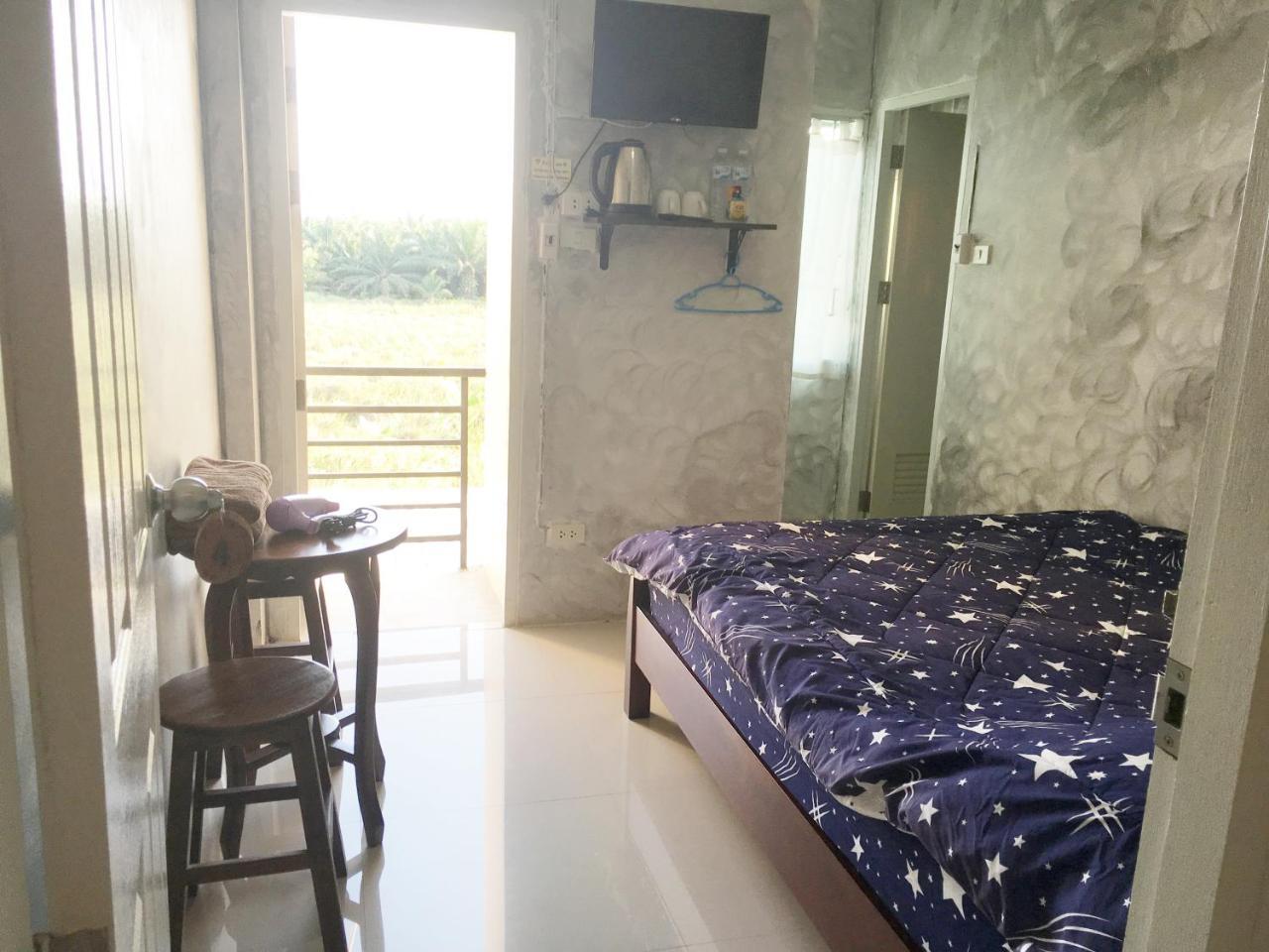 You In House Urt Surathani Airport Surat Thani Zewnętrze zdjęcie